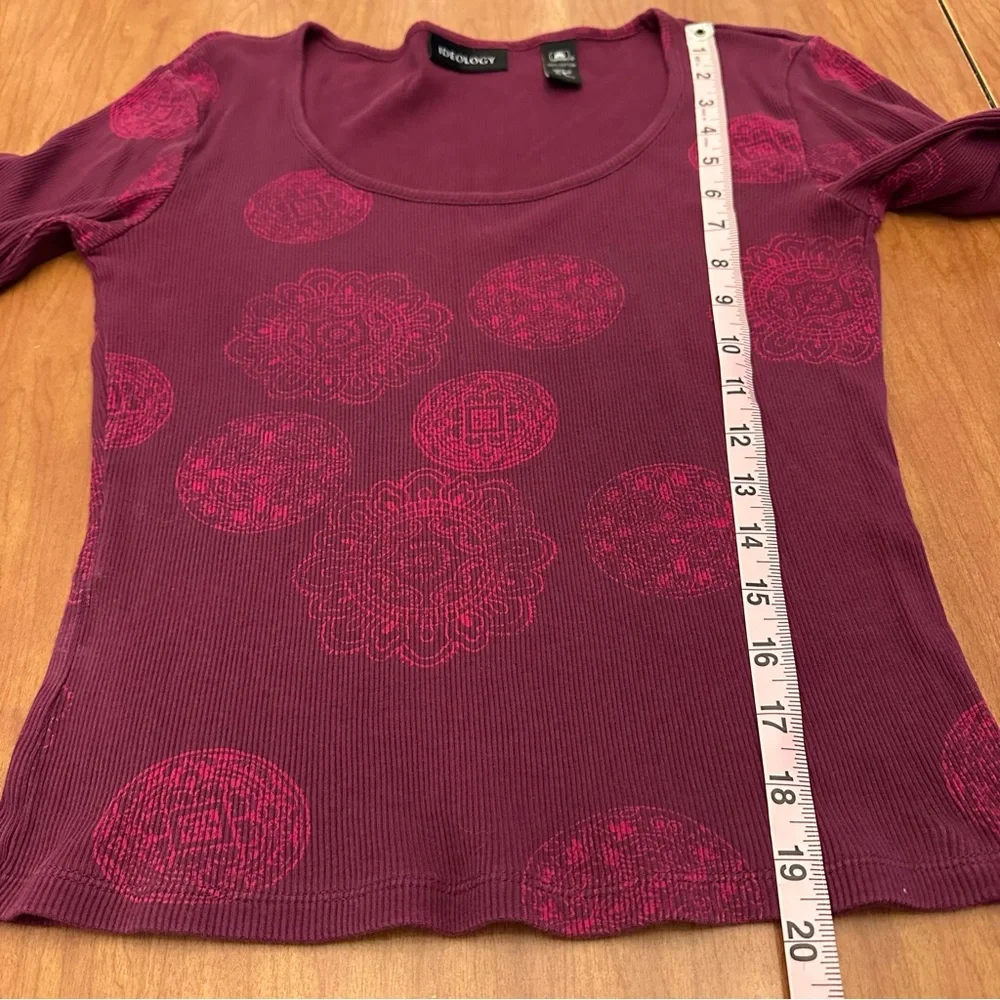 Y2K Ideology Baby T-Shirt Size Small Purple Pink 90s Asian Mandala Artsy Boho - Picture 5 of 7